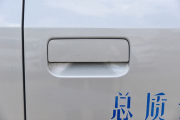 ������Խ ���� �콢�� 1.6L���� 120���� ������5�� Һɲ 3.8�׵�������΢��ͼƬ