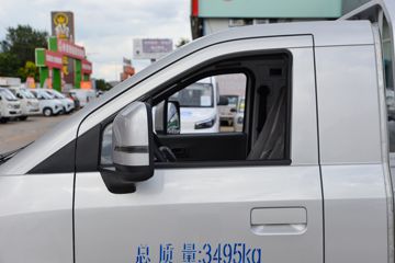 ������Խ ���� �콢�� 1.6L���� 120���� ������5�� Һɲ 3.8�׵�������΢��ͼƬ
