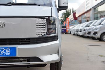 ������Խ ���� �콢�� 1.6L���� 120���� ������5�� Һɲ 3.8�׵�������΢��ͼƬ