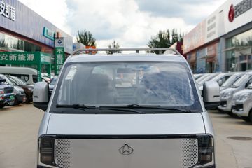 ������Խ ���� �콢�� 1.6L���� 120���� ������5�� Һɲ 3.8�׵�������΢��ͼƬ