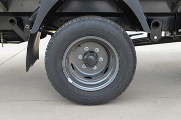 ������Խ ���� �콢�� 1.6L���� 120���� ������5�� Һɲ 3.8�׵�������΢��ͼƬ