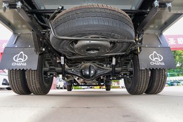 ������Խ ���� �콢�� 1.6L���� 120���� ������5�� Һɲ 3.8�׵�������΢��ͼƬ