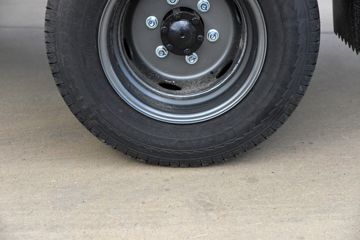 ������Խ ���� �콢�� 1.6L���� 120���� ������5�� Һɲ 3.8�׵�������΢��ͼƬ