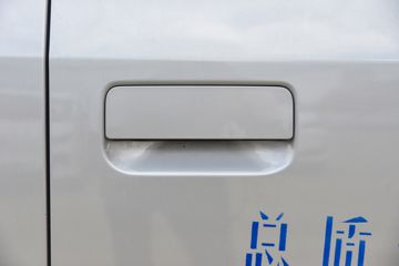 ������Խ ����K5 ���ʰ� 1.6L���� 120���� 5�� 3.3�׵�������΢��ͼƬ
