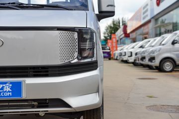 ������Խ ����K5 ���ʰ� 1.6L���� 120���� 5�� 3.3�׵�������΢��ͼƬ
