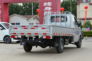 ������Խ ����K5 ���ʰ� 1.6L���� 120���� 5�� 3.3�׵�������΢��ͼƬ