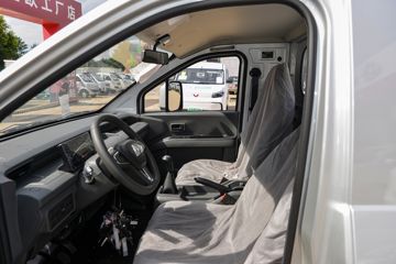 ������Խ ����K5 ���ʰ� 1.6L���� 120���� 5�� 3.3�׵�������΢��ͼƬ