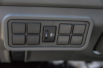 ������Խ ����K5 ���ʰ� 1.6L���� 120���� 5�� 3.3�׵�������΢��ͼƬ