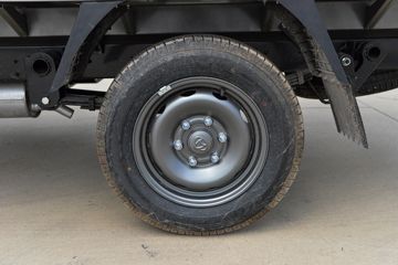������Խ ����K5 ���ʰ� 1.6L���� 120���� 5�� 3.3�׵�������΢��ͼƬ