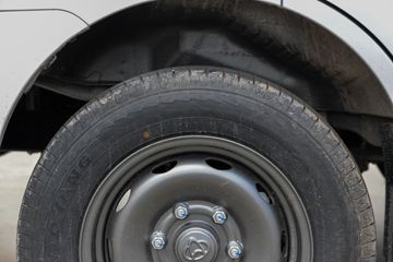 ������Խ ����K5 ���ʰ� 1.6L���� 120���� 5�� 3.3�׵�������΢��ͼƬ