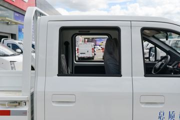 ������Խ ����K5 �콢�� 2L���� 139���� 5�� 2.7��˫������΢��ͼƬ