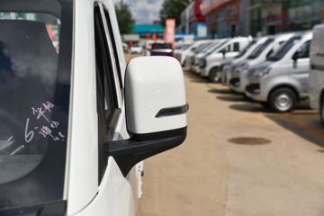 ������Խ ����K5 �콢�� 2L���� 139���� 5�� 2.7��˫������΢��ͼƬ