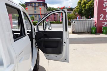 ������Խ ����K5 �콢�� 2L���� 139���� 5�� 2.7��˫������΢��ͼƬ