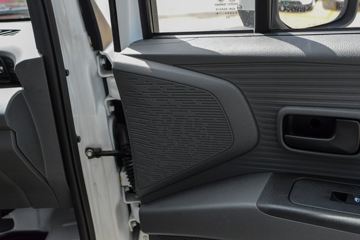 ������Խ ����K5 �콢�� 2L���� 139���� 5�� 2.7��˫������΢��ͼƬ