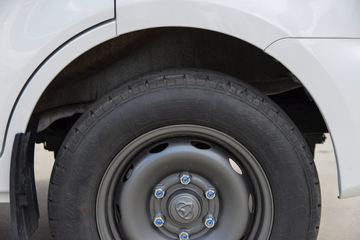 ������Խ ����K5 �콢�� 2L���� 139���� 5�� 2.7��˫������΢��ͼƬ