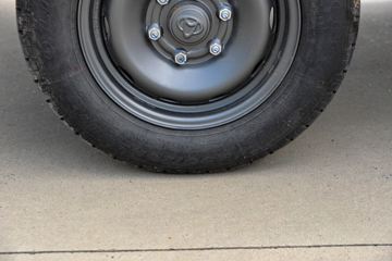 ������Խ ����K5 �콢�� 2L���� 139���� 5�� 2.7��˫������΢��ͼƬ
