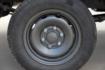 ������Խ ����K5 �콢�� 2L���� 139���� 5�� 2.7��˫������΢��ͼƬ