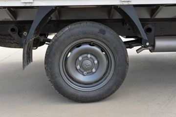 ������Խ ����K5 �콢�� 2L���� 139���� 5�� 2.7��˫������΢��ͼƬ