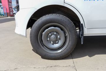 ������Խ ����K5 �콢�� 2L���� 139���� 5�� 2.7��˫������΢��ͼƬ