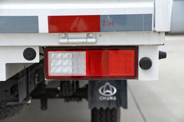 ������Խ ����K5 �콢�� 2L���� 139���� 5�� 2.7��˫������΢��ͼƬ