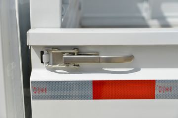 ������Խ ����K5 �콢�� 2L���� 139���� 5�� 2.7��˫������΢��ͼƬ