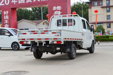 ������Խ ����K5 �콢�� 2L���� 139���� 5�� 2.7��˫������΢��ͼƬ