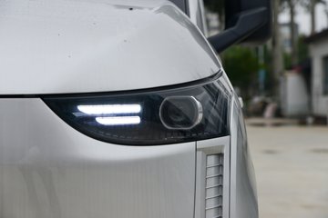 �������� �ƽ�� 3.79�׵��Ŵ��綯����΢�� ����ʱ��55.64kWhͼƬ