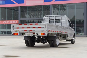�������� �ƽ�� 3.79�׵��Ŵ��綯����΢�� ����ʱ��55.64kWhͼƬ