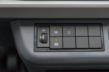 �������� �ƽ�� 3.79�׵��Ŵ��綯����΢�� ����ʱ��55.64kWhͼƬ