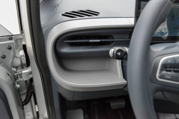 �������� �ƽ�� 3.79�׵��Ŵ��綯����΢�� ����ʱ��55.64kWhͼƬ