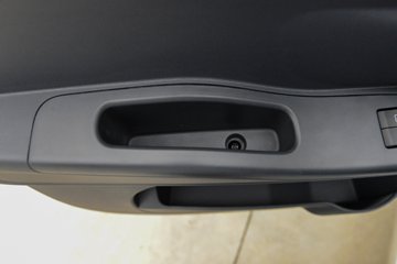 �������� �ƽ�� 3.79�׵��Ŵ��綯����΢�� ����ʱ��55.64kWhͼƬ