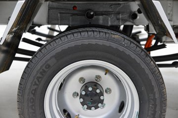 �������� �ƽ�� 3.79�׵��Ŵ��綯����΢�� ����ʱ��55.64kWhͼƬ