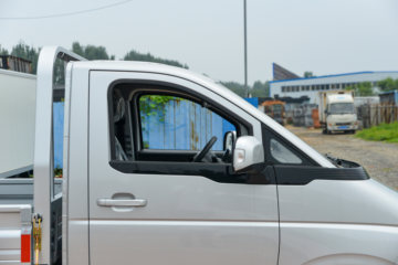����;��T7 2025�� 1.6L���� 122���� 5�� 3.1�׵�������΢��ͼƬ