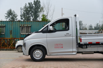 ����;��T7 2025�� 1.6L���� 122���� 5�� 3.1�׵�������΢��ͼƬ
