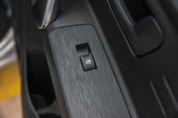 ����;��T7 2025�� 1.6L���� 122���� 5�� 3.1�׵�������΢��ͼƬ
