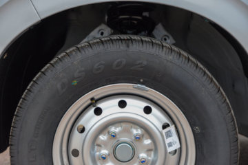 ����;��T7 2025�� 1.6L���� 122���� 5�� 3.1�׵�������΢��ͼƬ