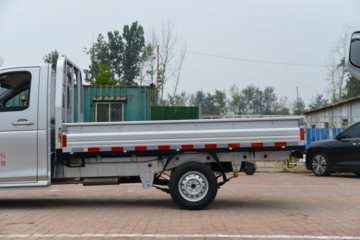 ����;��T7 2025�� 1.6L���� 122���� 5�� 3.1�׵�������΢��ͼƬ