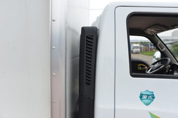 ����;��T5 1.6L���� 122���� ����5�� Һɲ 3.1�׵�������΢��ͼƬ