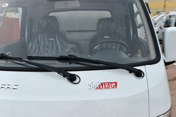 ����;��T5 1.6L���� 122���� ����5�� Һɲ 3.1�׵�������΢��ͼƬ