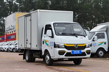 ����;��T5 1.6L���� 122���� ����5�� Һɲ 3.1�׵�������΢��ͼƬ
