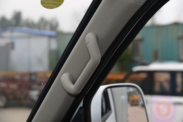 ����;��T5 1.6L���� 122���� ����5�� Һɲ 3.1�׵�������΢��ͼƬ