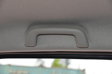 ����;��T5 1.6L���� 122���� ����5�� Һɲ 3.1�׵�������΢��ͼƬ