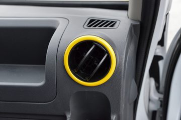 ����;��T5 1.6L���� 122���� ����5�� Һɲ 3.1�׵�������΢��ͼƬ