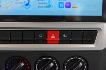 ����;��T5 1.6L���� 122���� ����5�� Һɲ 3.1�׵�������΢��ͼƬ