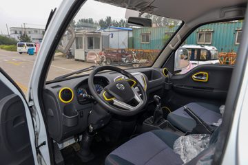 ����;��T5 1.6L���� 122���� ����5�� Һɲ 3.1�׵�������΢��ͼƬ