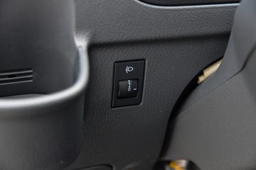 ����;��T5 1.6L���� 122���� ����5�� Һɲ 3.1�׵�������΢��ͼƬ