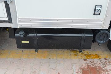 ����;��T5 1.6L���� 122���� ����5�� Һɲ 3.1�׵�������΢��ͼƬ