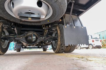 ����;��T5 1.6L���� 122���� ����5�� Һɲ 3.1�׵�������΢��ͼƬ