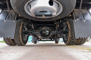 ����;��T5 1.6L���� 122���� ����5�� Һɲ 3.1�׵�������΢��ͼƬ