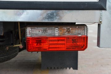 ����;��T5 1.6L���� 122���� ����5�� Һɲ 3.1�׵�������΢��ͼƬ